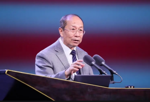 军事专家，国家安全战略问题专家，国防大学教授 金一南为中国人保集团讲授“不忘初心：中国共产党长盛不衰的生命力源泉”专题党课